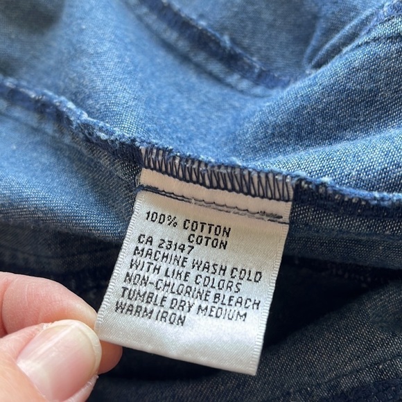 Talbots denim jacket pocket flaps on front size seam detail medium petite - Picture 13 of 16